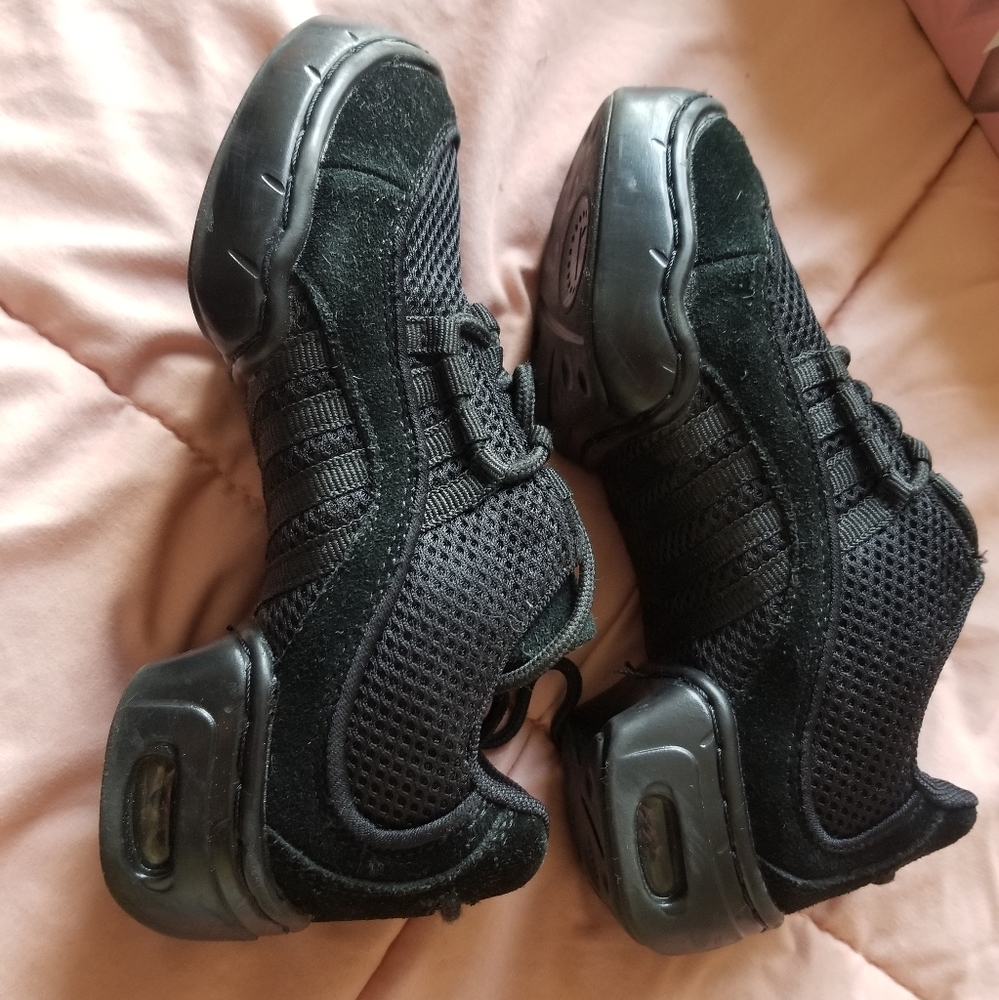 Black Dance hip hop kids shoes, black, kids size (1) "Revolution Dance"